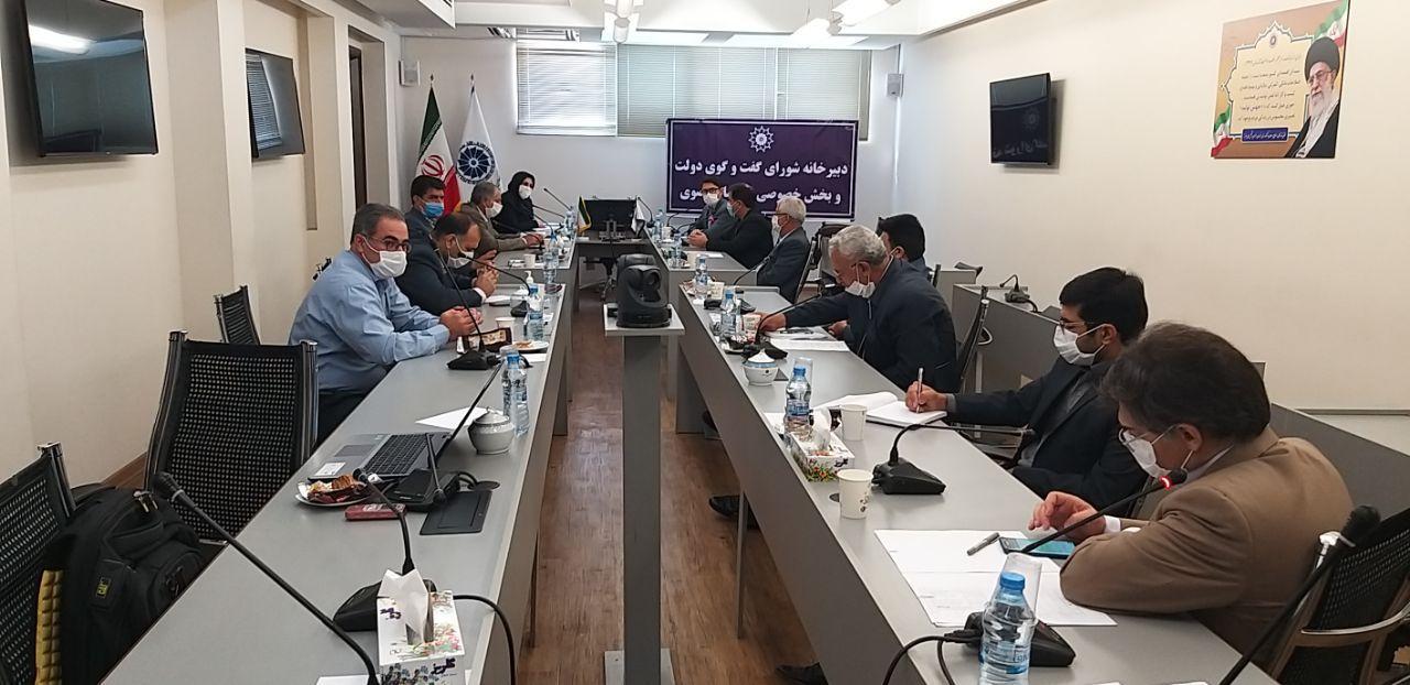 مشکل کمبود زمین شهرک های صنعتی برای استقرار واحدهای دانش بنیان مشکل کمبود زمین شهرک های صنعتی برای استقرار واحدهای دانش بنیان